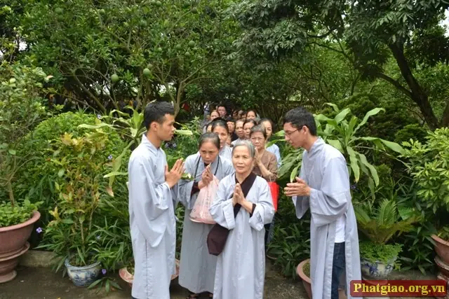 Những Hình Ảnh Đẹp Về Nghi Lễ Tắm Phật 12