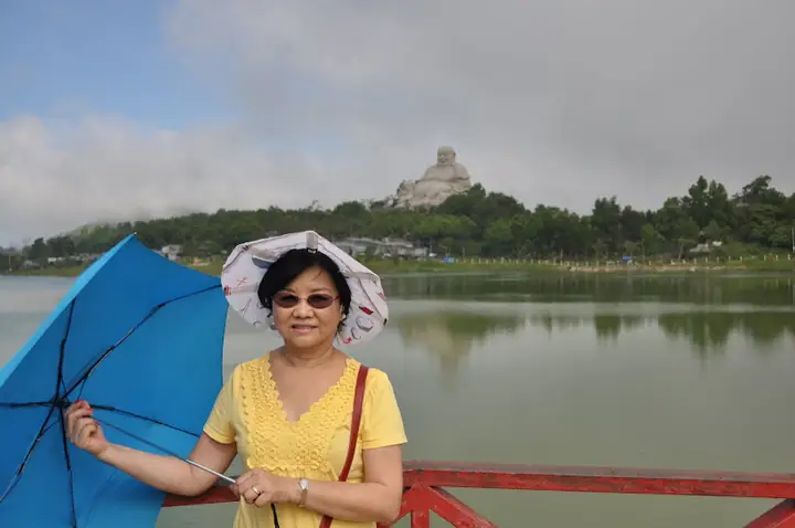 Núi Cấm: Hình Ảnh Tượng Phật Di Lặc Cao Nhất Việt Nam