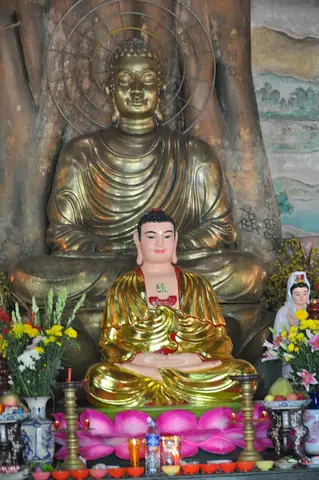 Núi Cấm: Hình Ảnh Tượng Phật Di Lặc Cao Nhất Việt Nam