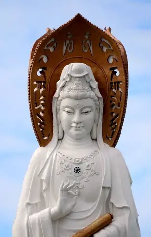 Bộ Ảnh Tượng Phật Quan Âm Ngoài Đời Thật Đẹp Nhất Cho Android