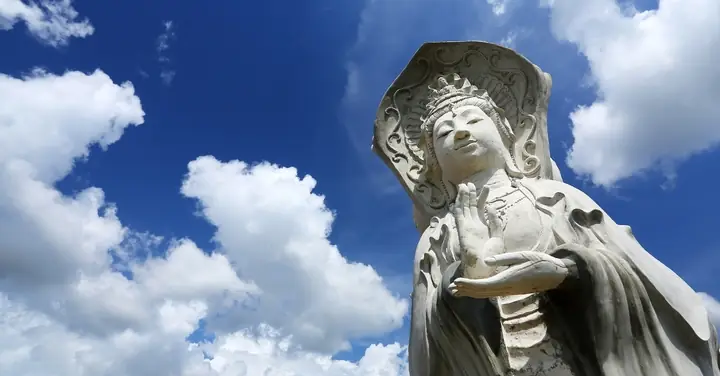 Sự Tượng Trưng Của Tượng Phật Bà Quan Âm