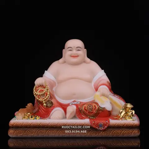 Hình Ảnh Đức Phật Di Lặc Trong Tư Thế Ngồi Nằm Thoải Mái