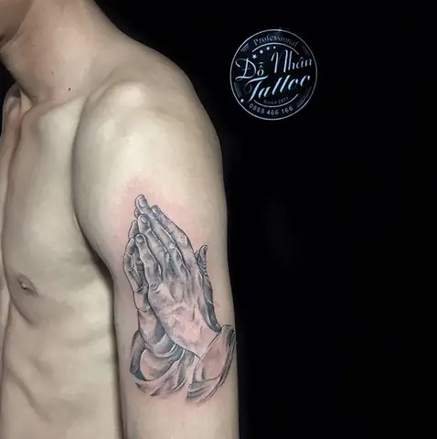 Hình Ảnh Cho Hình Xăm Đôi Bàn Tay Phật: