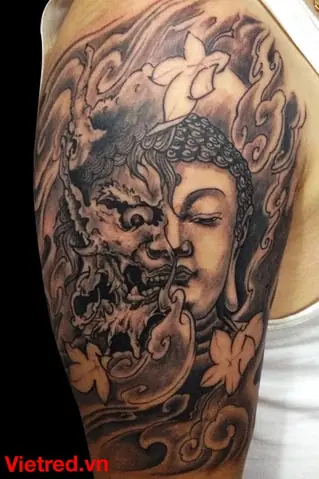 Hình Xăm Nửa Mặt Quỷ Nửa Mặt Phật