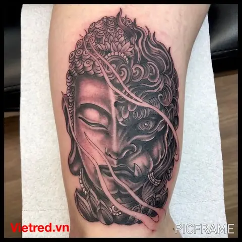 Hình Nửa Phật Nửa Quỷ