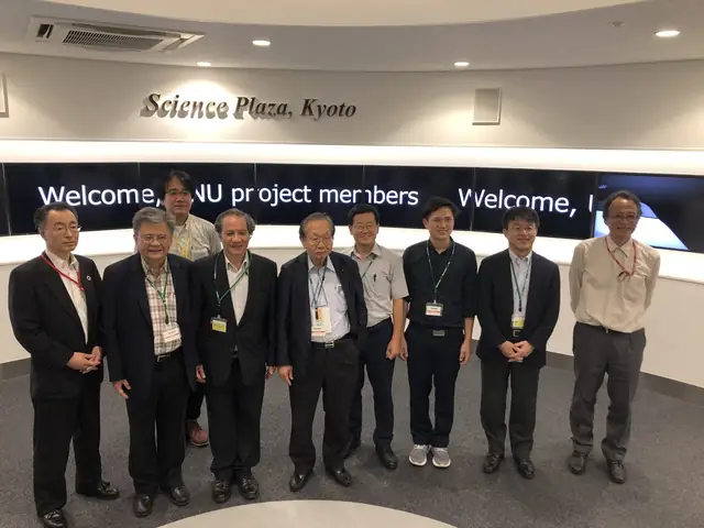 Các Nghiên Cứu Sinh Đã Nói Gì Về Giáo Sư Nguyễn Lân Tùng