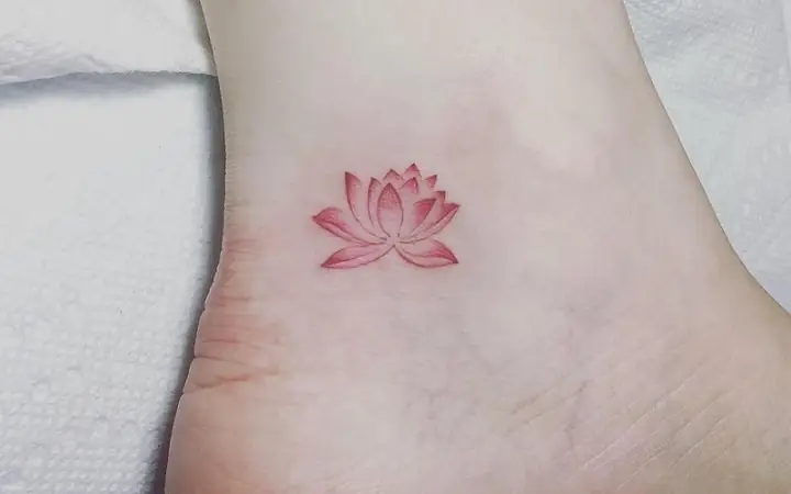 Hình Xăm Hoa Sen Phật Giáo Có Ý Nghĩa Gì?