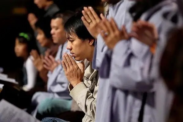 Ý Nghĩa Của Học Phật Tại Gia