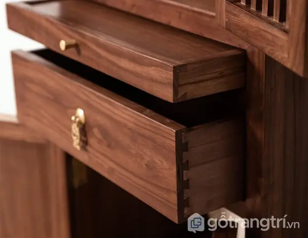 Chất Liệu Gỗ Sồi Bền Bỉ