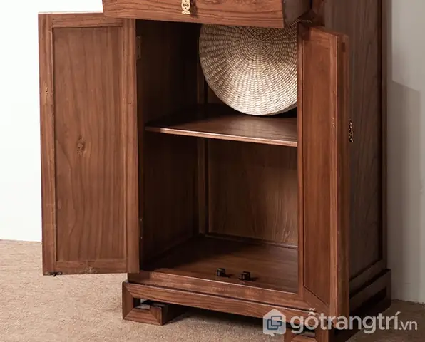 Chất Liệu Gỗ Sồi Bền Bỉ