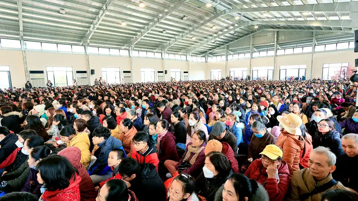 Bắc Giang: Pháp Hội Phóng Sinh Đầu Năm Quý Mão Tại Chùa Linh ...