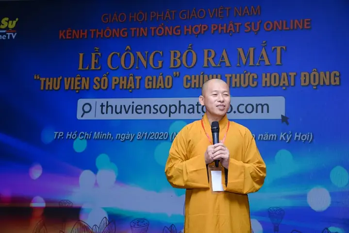 Cúng Dường Kênh Phật Sự Online: Hành Trình Lan Tỏa Ánh Sáng Từ Bi Giữa Thời Đại Số