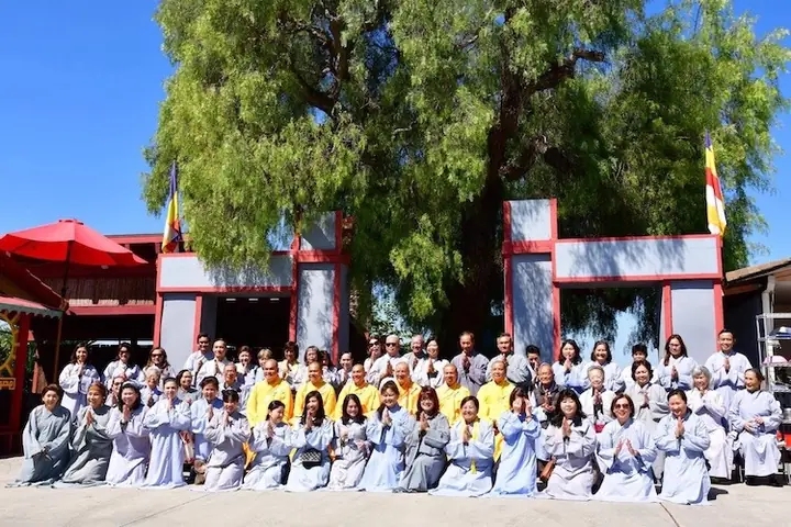 Hướng Dẫn Chi Tiết Về Khóa Tu Phật Thất Tại Chùa Hoằng Pháp