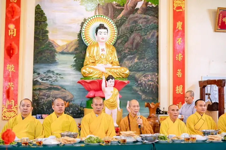 Kính Mừng Đại Lễ Phật Thành Đạo