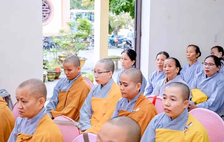 Kính Mừng Đại Lễ Phật Thành Đạo