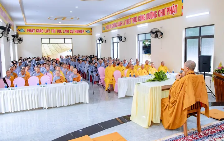 Kính Mừng Đại Lễ Phật Thành Đạo