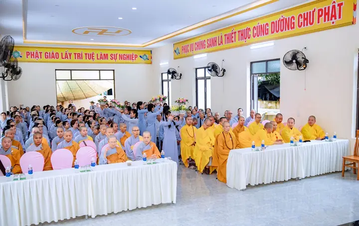 Kính Mừng Đại Lễ Phật Thành Đạo