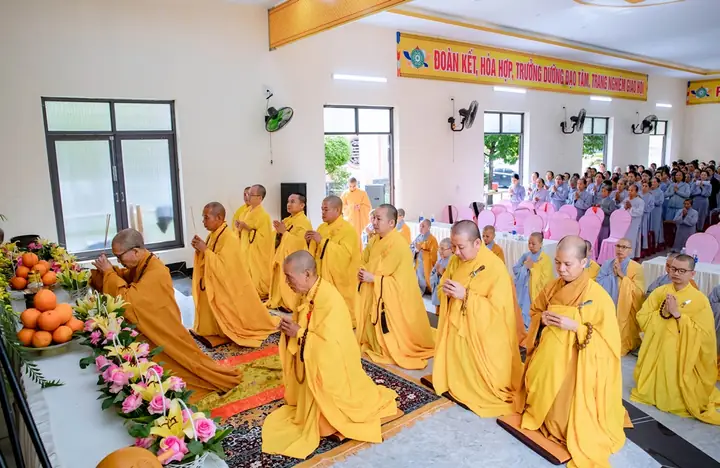 Kính Mừng Đại Lễ Phật Thành Đạo