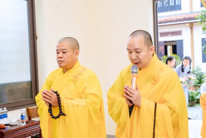 Kính Mừng Đại Lễ Phật Thành Đạo