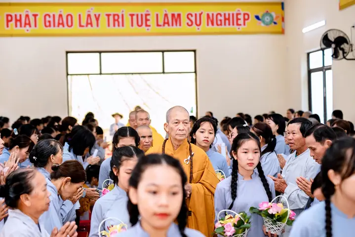 Kính Mừng Đại Lễ Phật Thành Đạo