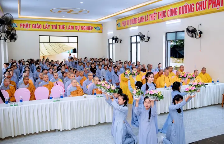 Kính Mừng Đại Lễ Phật Thành Đạo