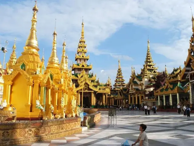 Những Lưu Ý Khi Đi Chùa Phật Ngọc Thái Lan