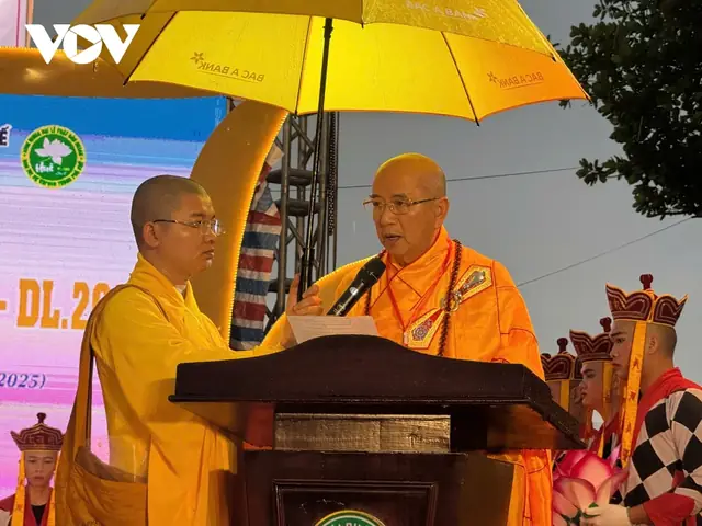 Nhieu Hoat Dong Y Nghia Trong Dai Le Phat Dan Tai Hue Hinh Anh 3