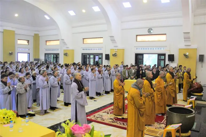 Lễ Phật Thành Đạo Chùa Phật Quang