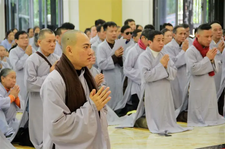 Lễ Phật Thành Đạo Chùa Phật Quang