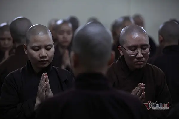 Học Viện Phật Giáo Việt Nam Tại Hà Nội: Học Kiến Thức, Niệm Phật Và ...