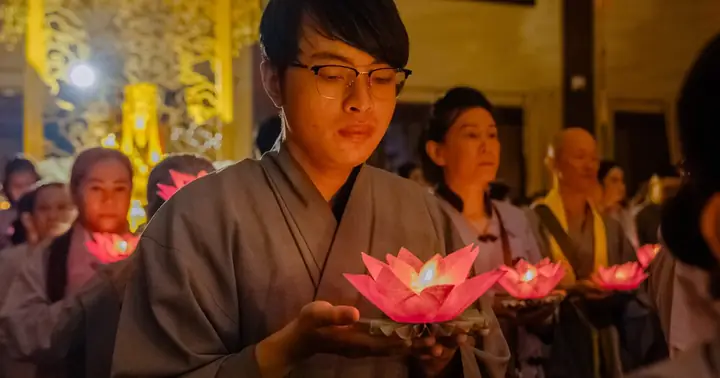 Lời Khẩn Cầu Trong Đêm | Giác Ngộ Online