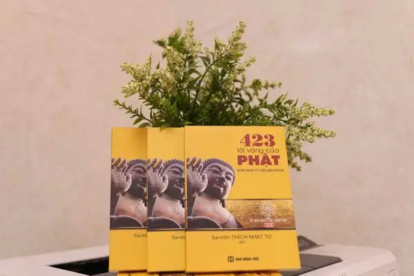 Ấn Tống Kinh Pháp Cú – 423 Lời Vàng Của Phật – 2/2016 ...