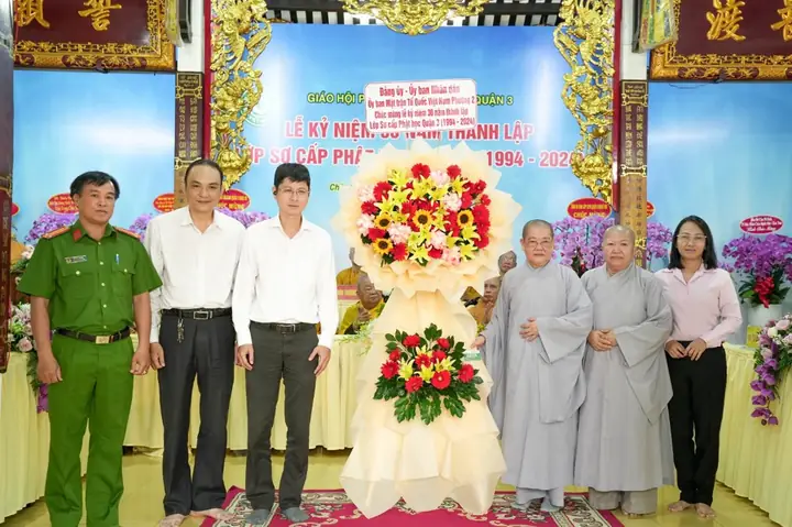 Họp Mặt Bổn Sư Tăng Ni Sinh - Khởi Đầu Chuỗi Sự Kiện Kỷ Niệm 30 Năm Lớp Sơ Cấp Phật Học Quận 3