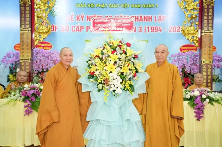 Kỷ Niệm 30 Năm Lớp Sơ Cấp Phật Học Quận 3 - Hành Trình Ba Thập Kỷ Truyền Đăng Tục Diệm