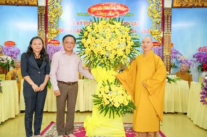 Kỷ Niệm 30 Năm Lớp Sơ Cấp Phật Học Quận 3 - Hành Trình Ba Thập Kỷ Truyền Đăng Tục Diệm