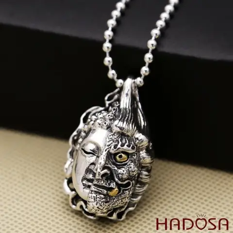 Mới Nhìn Vào Sản Phẩm Mặt Dây Chuyền Mặt Quỷ Hóa Phật Tại Hadosa, Có Lẽ Sản Phẩm Đã Khiến Khách Phải Suy Ngẫm Về Sản Phẩm Rất Nhiều, Tuy Nhiên Ý Nghĩa Sản Phẩm Đơn Thuần Chính Là Mang Lại Thông Điệp Đại Diện Cho Cái Ác Và Điều Thiện Trong Mỗi Con Người Chúng Ta.