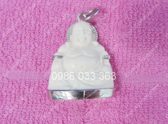 Mặt Phật Di Lạc Bằng Xương