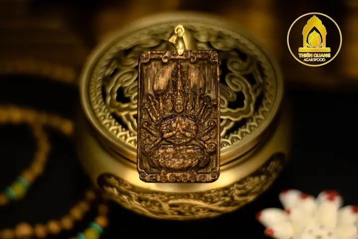 Mặt Dây Chuyền Phật Quan Âm Thiên Thủ Thiên Nhãn Trầm Hương - Hình Ảnh 4