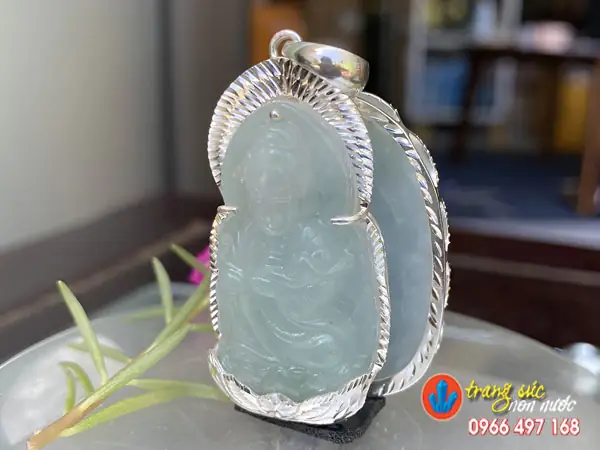 Mặt Phật Quan Âm Bồ Tát Hay Mặt Phật Bản Mệnh Mang Sự Bình An Và May Mắn Cho Con Giáp.