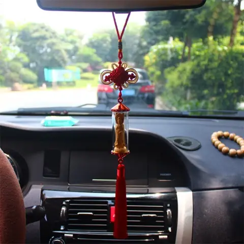 Mặt Phật Treo Ô Tô: Bình An, May Mắn Trên Mọi Nẻo Đường