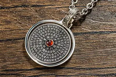 Mặt Tiêu Cực Của Phật Giáo: Phân Tích Khách Quan Từ Góc Độ Xã Hội Và Cá Nhân