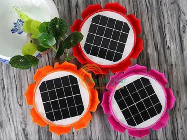 Máy Niệm Phật Năng Lượng Mặt Trời