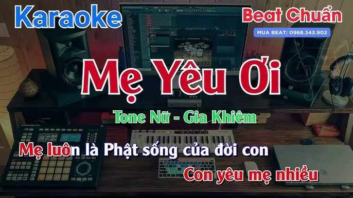 Mẹ Luôn Là Phật Sống Của Đời Con Karaoke: Bài Hát Gợi Nhớ Tình Cảm Thiêng Liêng