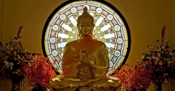 Lựa Chọn Tượng Phật Phù Hợp Với Mong Muốn Và Mục Đích Của Gia Chủ