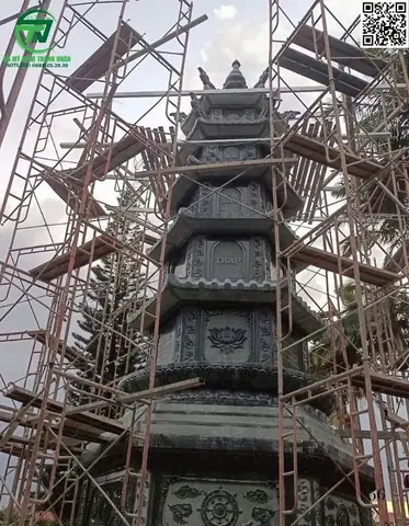 🔹 Quy Trình Thi Công, Chế Tác Và Lắp Đặt Mộ Tháp Đá