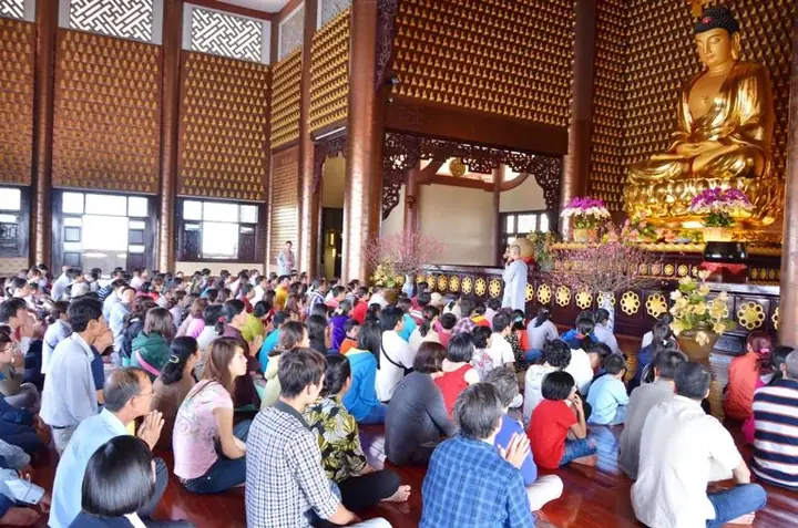 Lên Chùa Lễ Phật | Giáo Dục Việt Nam