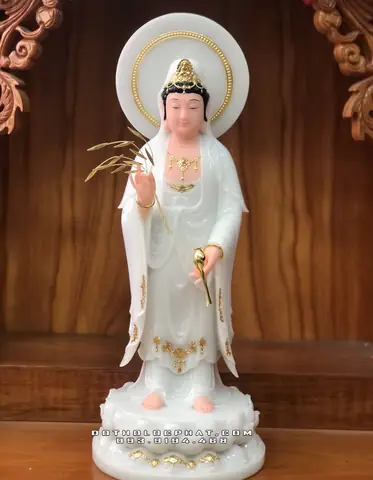 Tæ°á»£ng Quan Ãm Bá» Tã¡t Äá»©ng