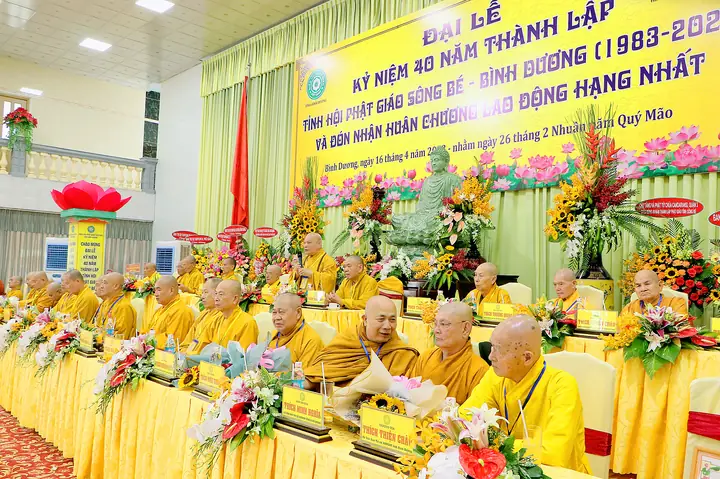 Giáo Hội Phật Giáo Việt Nam Tỉnh Bình Dương Trọng Thể Tổ Chức Lễ Kỷ Niệm 40 Năm Thành Lập Tỉnh Hội Phật Giáo Sông Bé - Bình Dương
