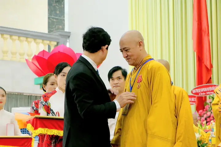 Giáo Hội Phật Giáo Việt Nam Tỉnh Bình Dương Trọng Thể Tổ Chức Lễ Kỷ Niệm 40 Năm Thành Lập Tỉnh Hội Phật Giáo Sông Bé - Bình Dương