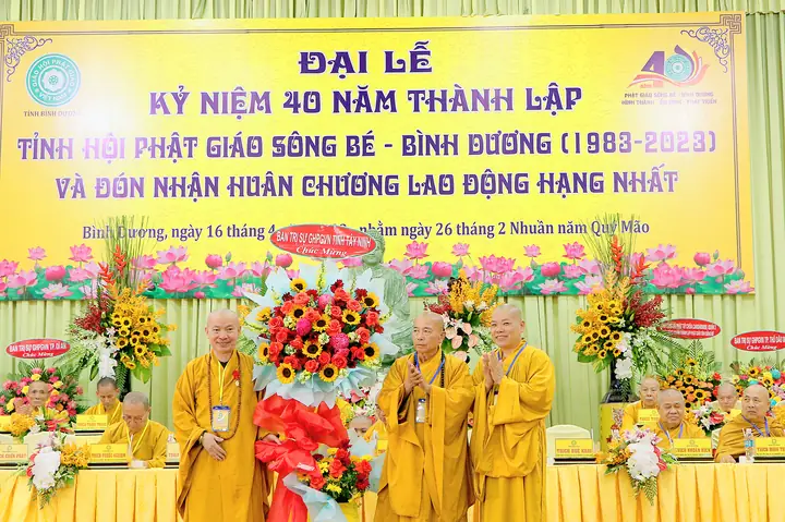 Giáo Hội Phật Giáo Việt Nam Tỉnh Bình Dương Trọng Thể Tổ Chức Lễ Kỷ Niệm 40 Năm Thành Lập Tỉnh Hội Phật Giáo Sông Bé - Bình Dương